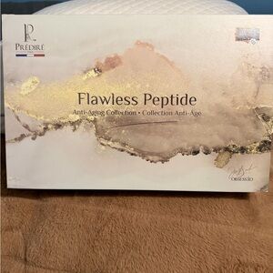 Flawless Peptide Anti-Aging Collection - Cream/Gold